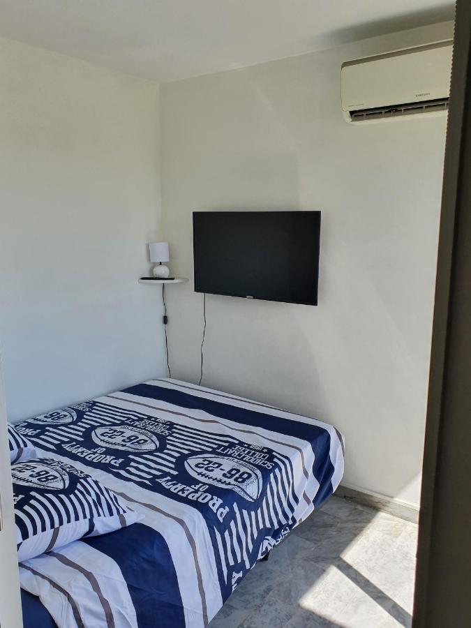 Superbe Appartement Plage Saint-Laurent Du Var Εξωτερικό φωτογραφία